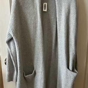 Old Navy- Cozy Gray Women's Sweater